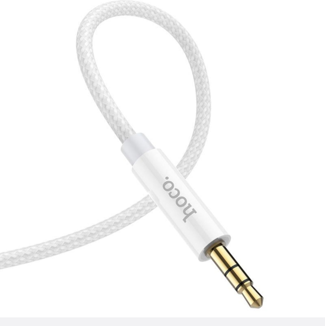 HOCO-(UPA19)-3.5mm Aux Male to Lightning Female 1 Meter Cable